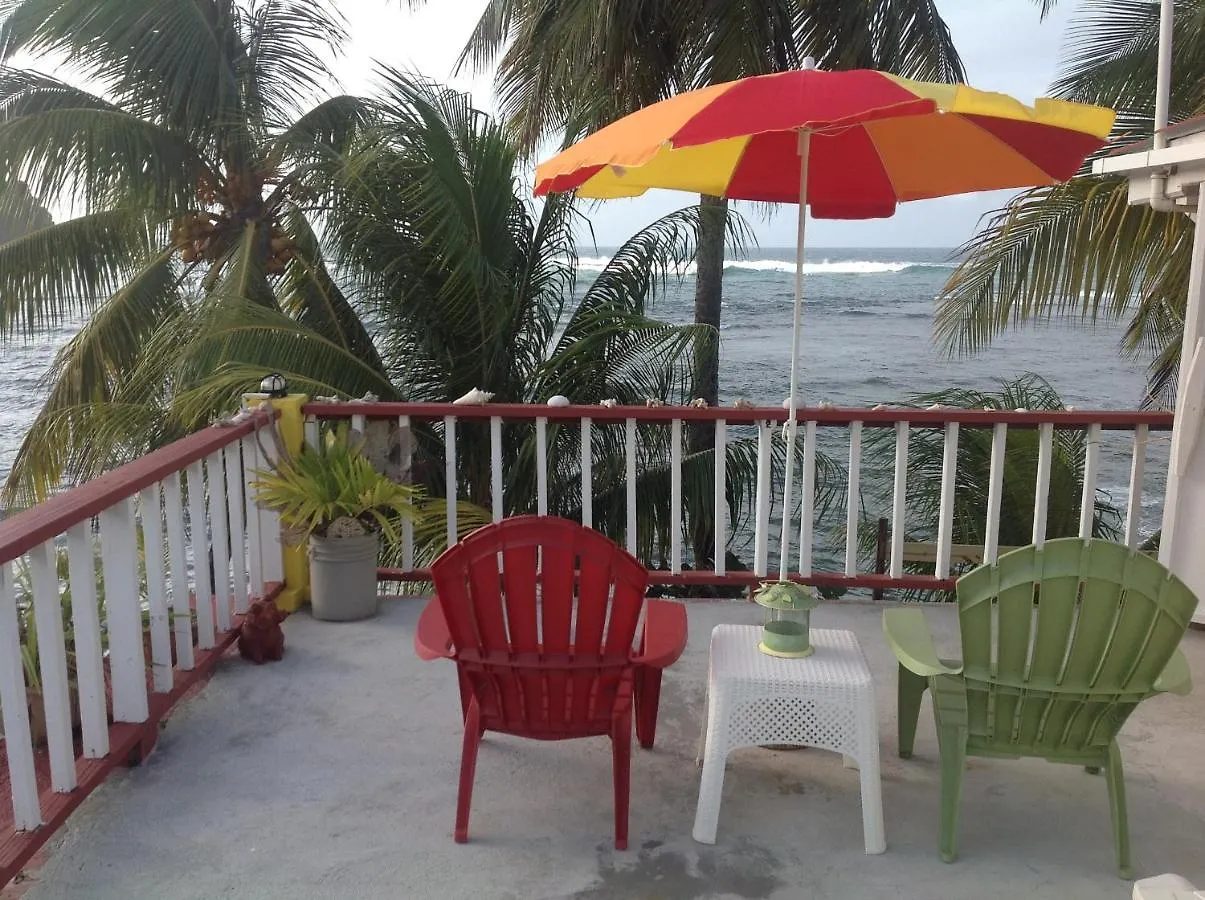 Rainbow Beach Apartment Calibishie