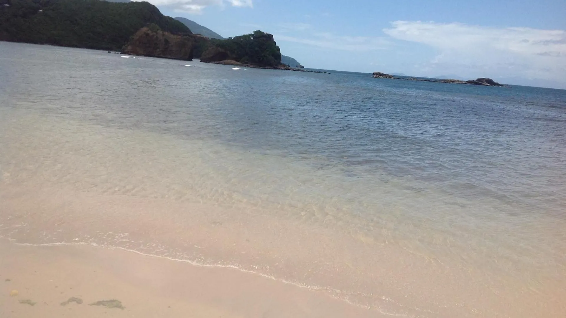 Rainbow Beach Apartment Calibishie