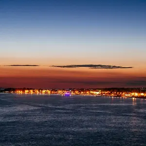 apartman-more.hotelinzadar.com/