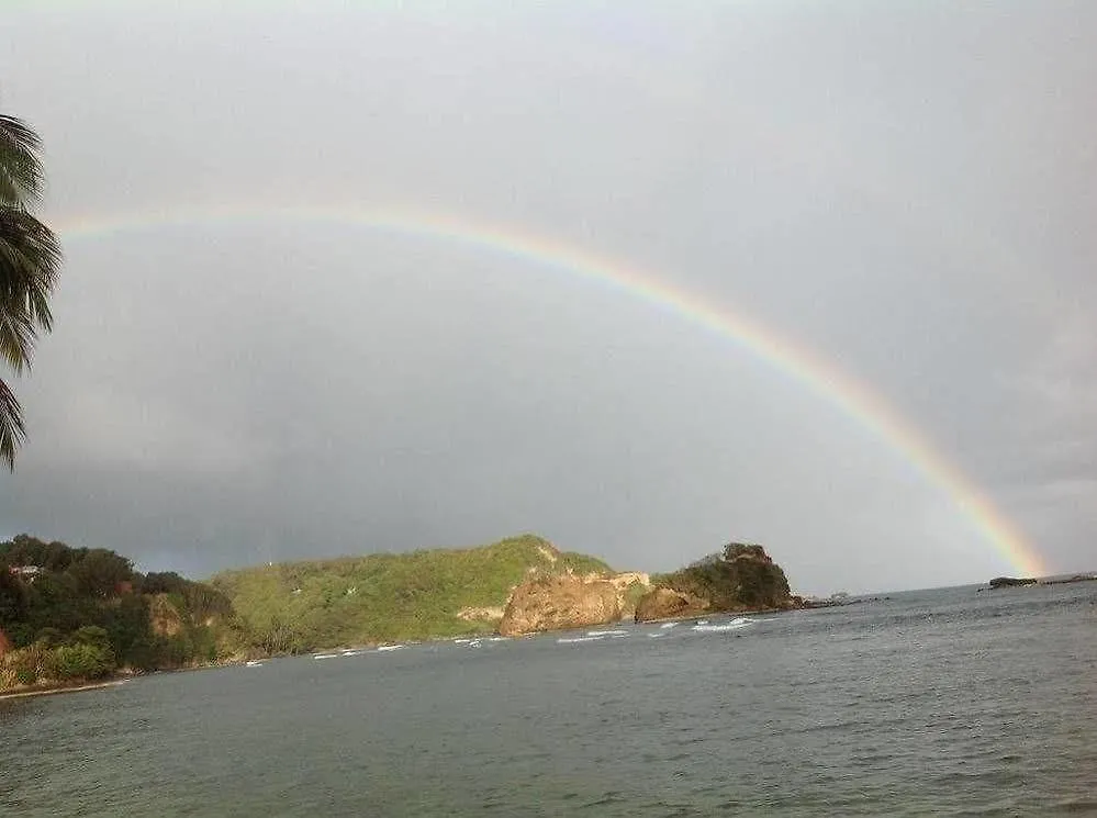 Rainbow Beach Apartment Calibishie